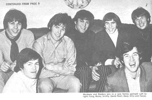 Monkees and Raiders join in a rare family portrait!  Left to right: Fang, Micky, Smitty, David Pearl, Davy, Chip and Harpo.